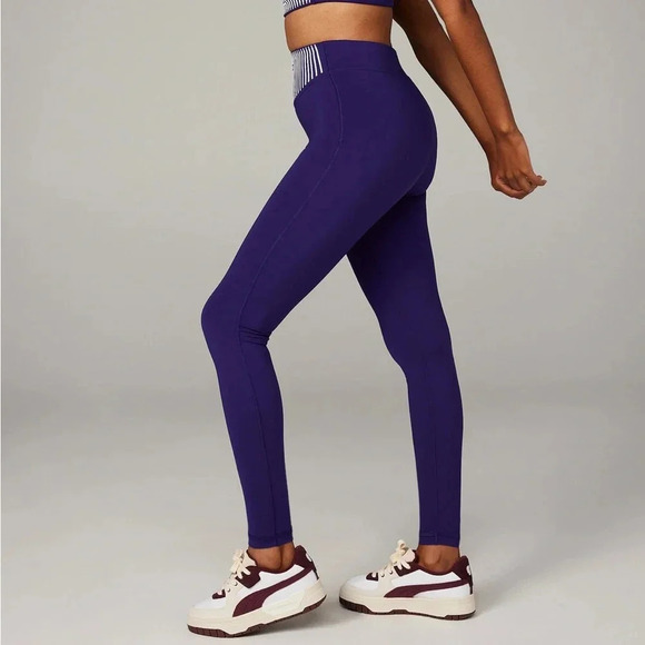 Savage‎ X Fenty Xccentuate High-Waist Leggings Size S - That’s Deep Purple - NWT - Picture 2 of 13